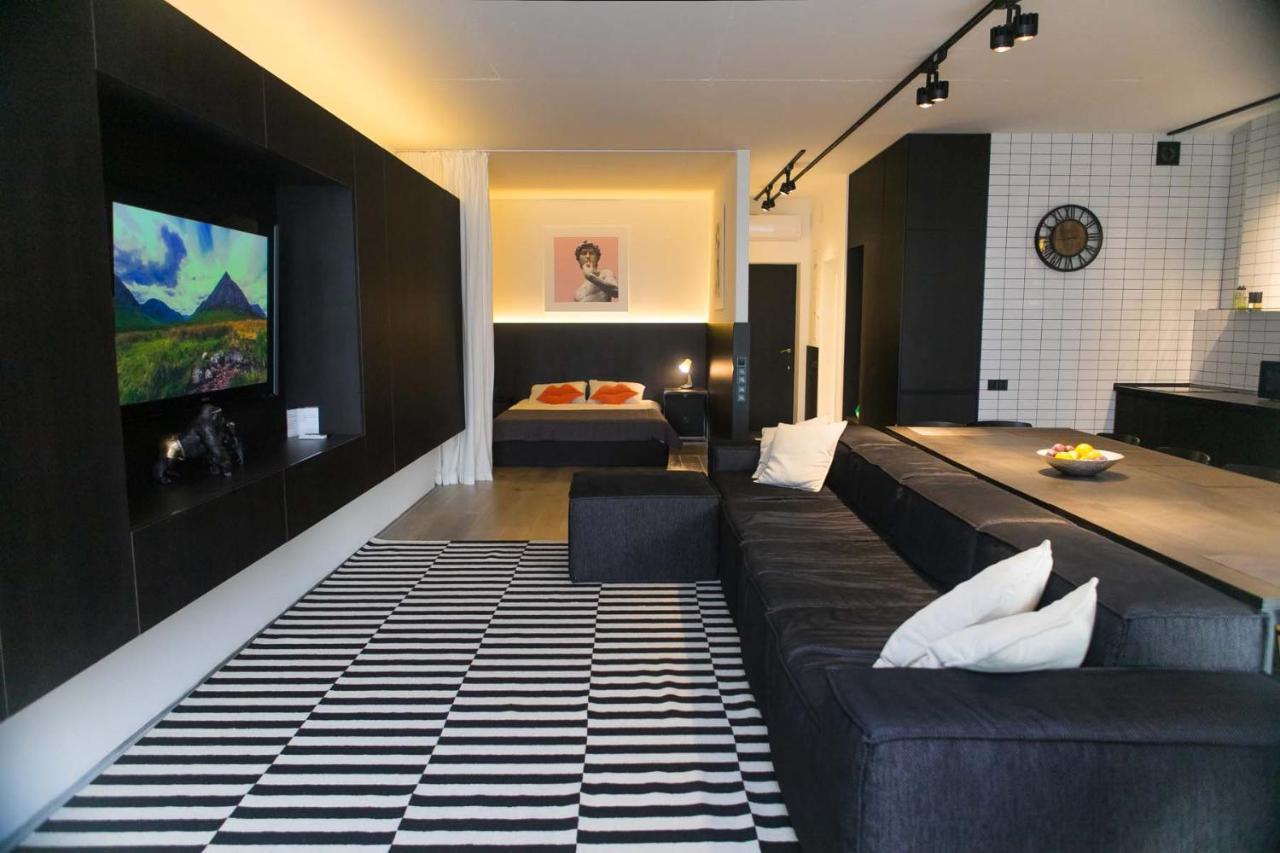 Stylish 1 Bedroom Studio Near Most City Dnipro Eksteriør billede