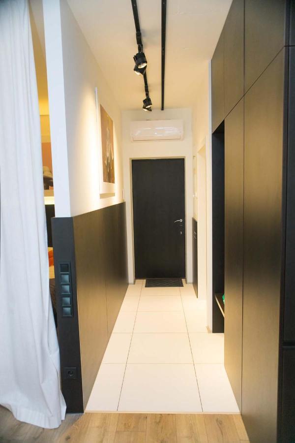Stylish 1 Bedroom Studio Near Most City Dnipro Eksteriør billede