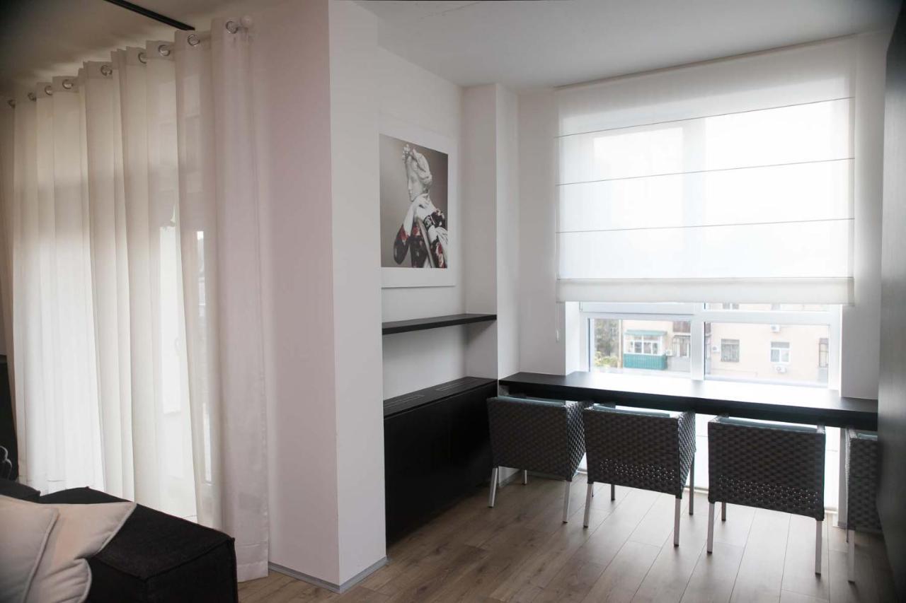 Stylish 1 Bedroom Studio Near Most City Dnipro Eksteriør billede
