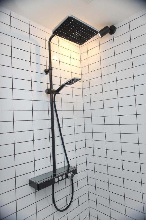 Stylish 1 Bedroom Studio Near Most City Dnipro Eksteriør billede